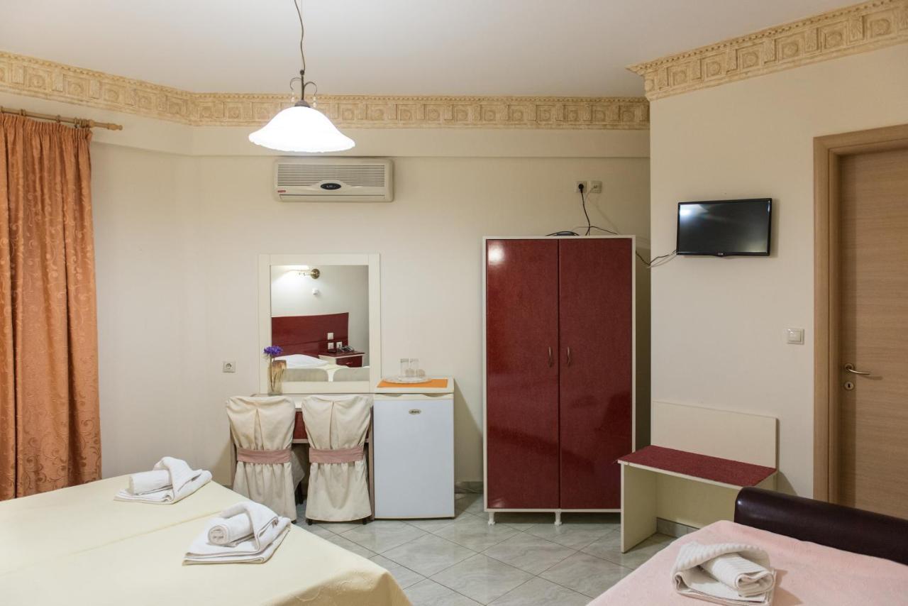 Hotel Aigli Farsala Exterior foto